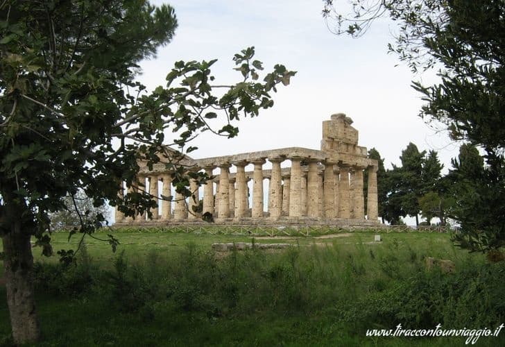 Paestum templi Poseidonia Salerno