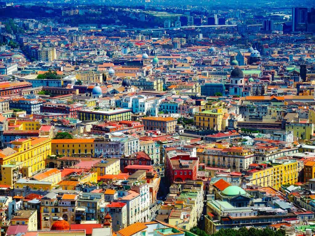 Napoli insolita: 10 luoghi da non perdere