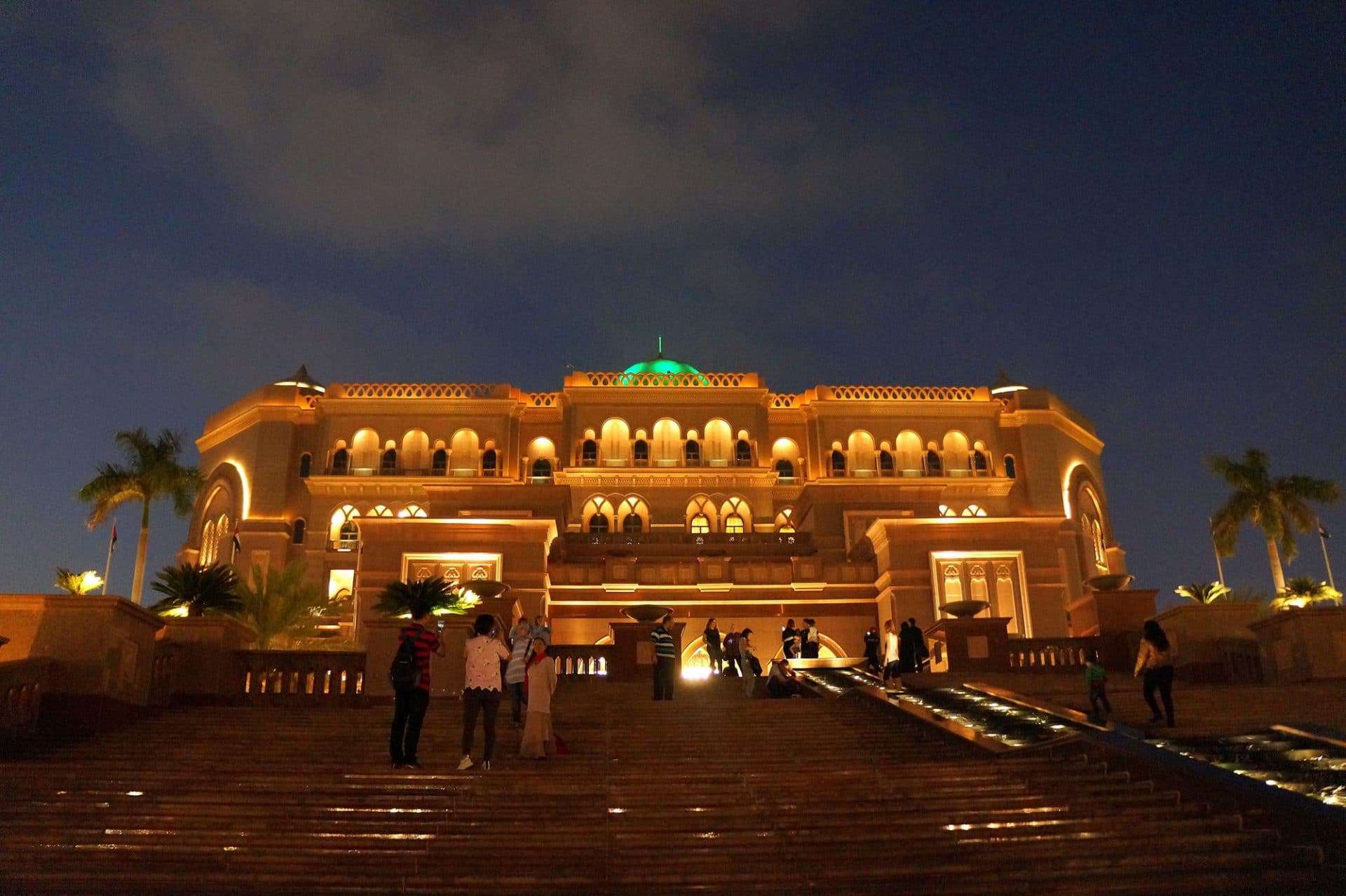 emirates palace hotel by night