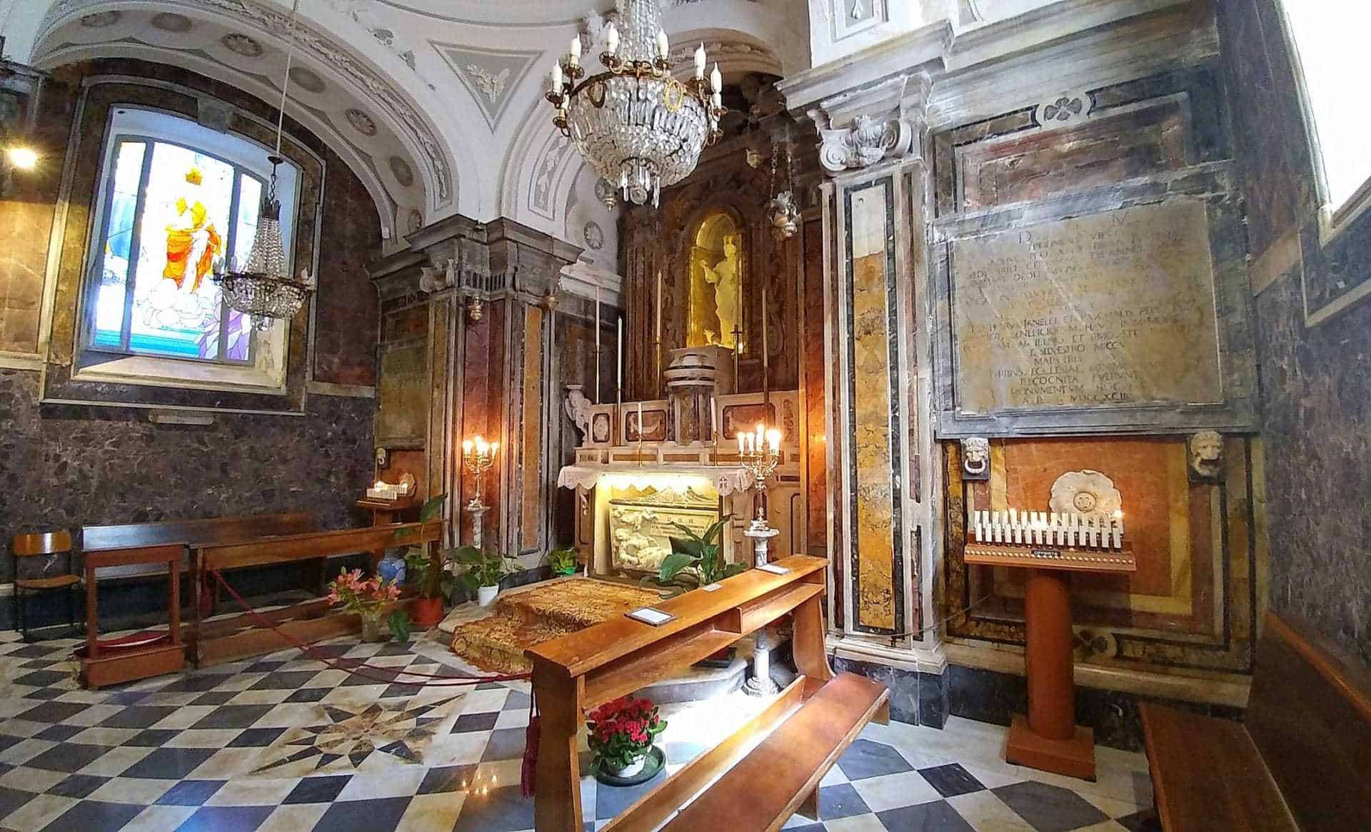minori cripta Basilica Santa Trofimena