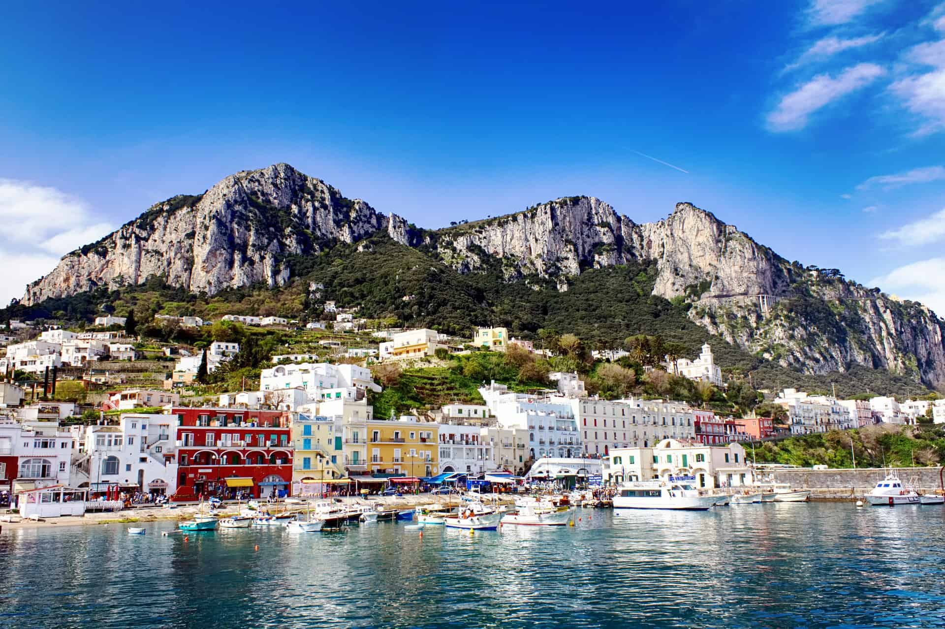 Visitare Capri in un giorno: Porto di Marina Grande