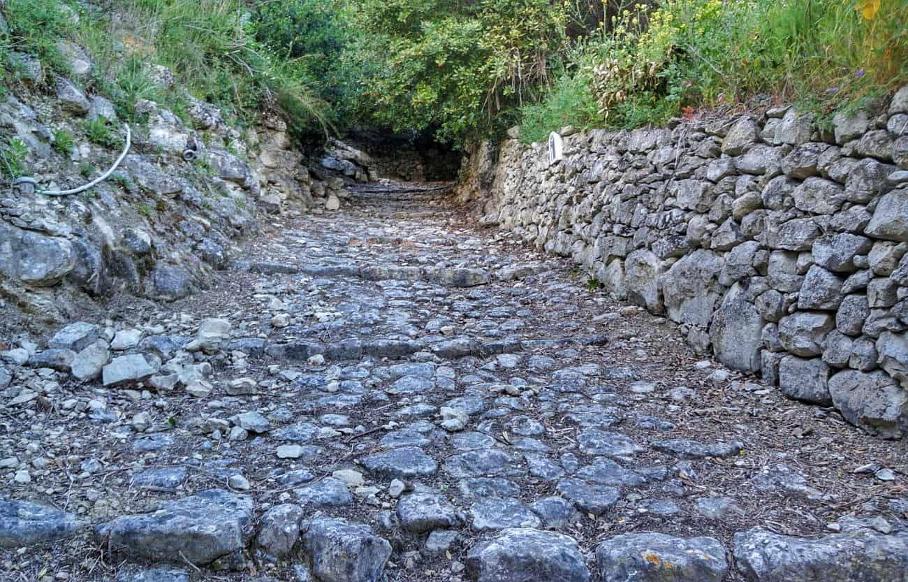 Sos Bajolos strada romana cargeghe sardegna