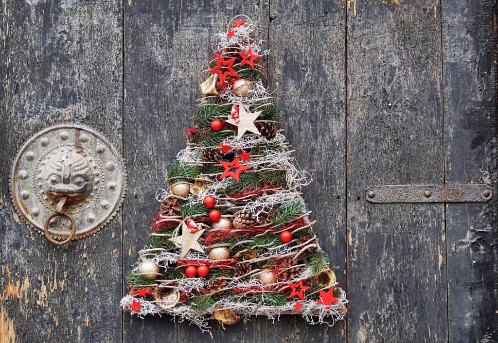 idee creative alberi Natale originali low cost