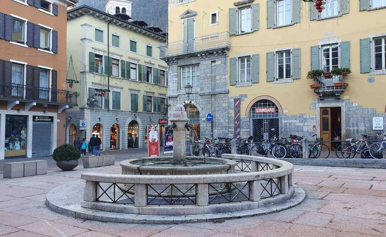 Piazza delle Erbe Riva del Garda