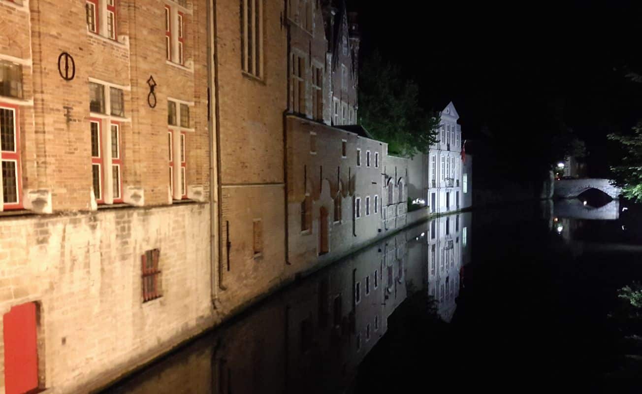 Bruges di notte