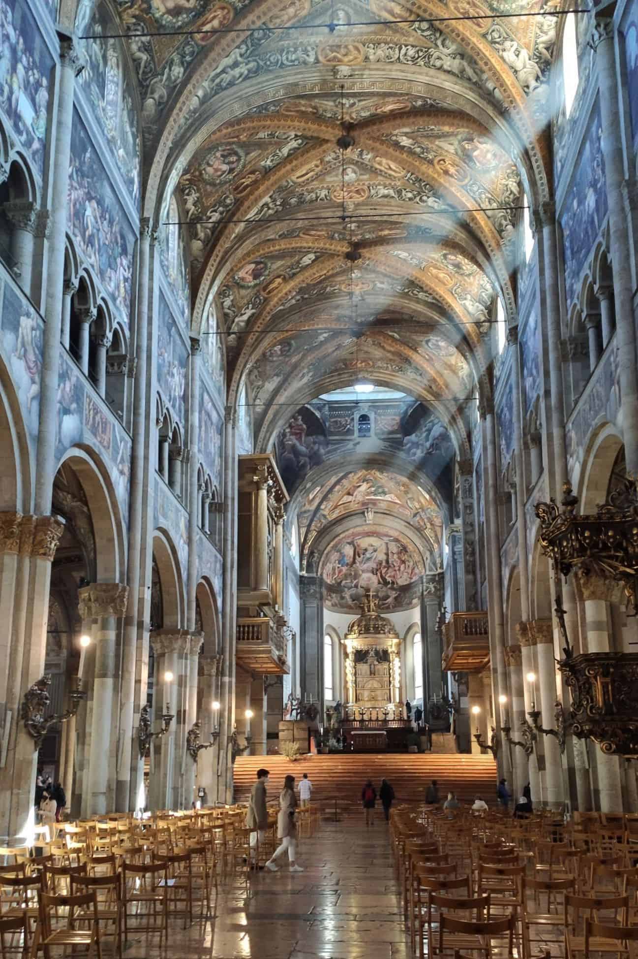 Interno Duomo Parma