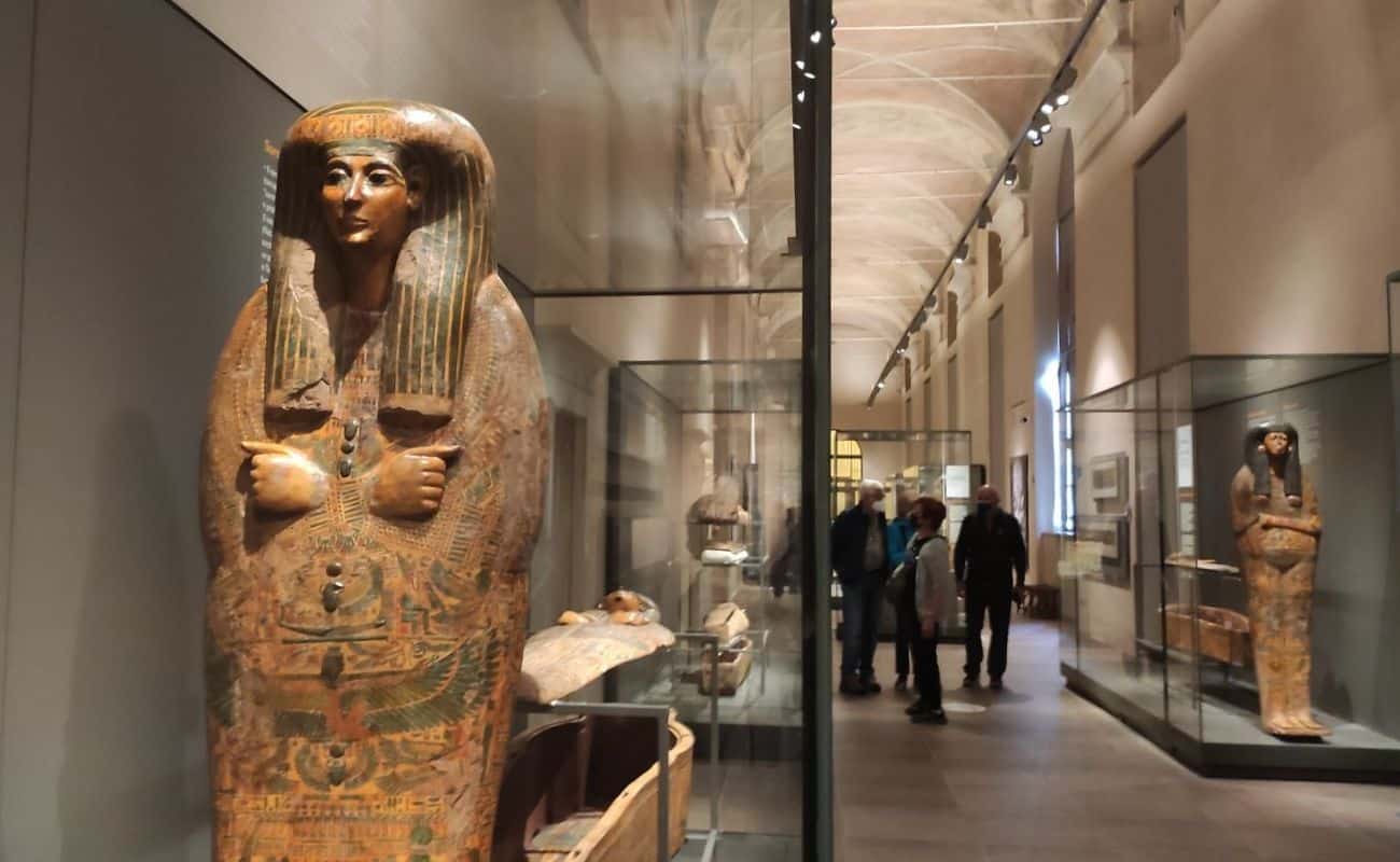 Galleria dei Sarcofagi al Museo Egizio di Torino