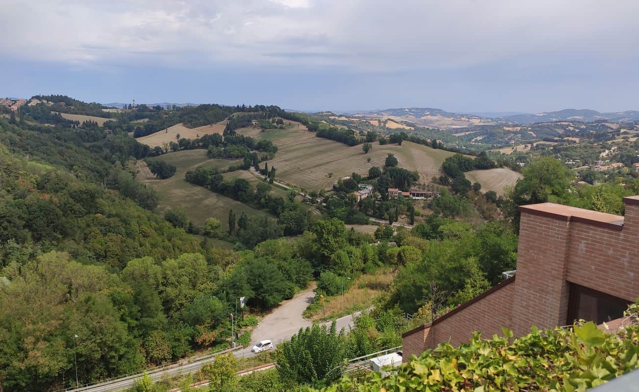 Panorama colline intorno a Urbino