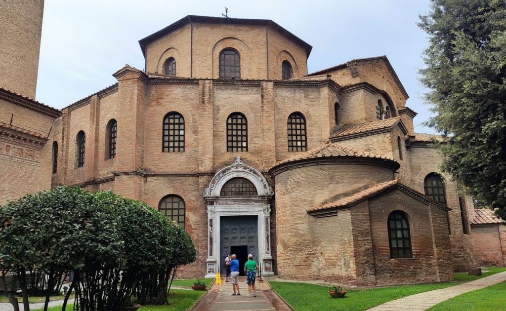 Cosa vedere a Ravenna in un giorno: Basilica di San Vitale