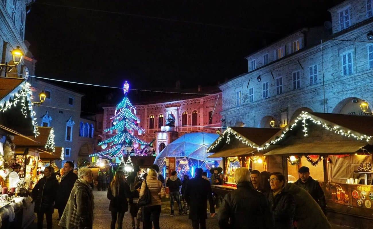 case e villaggi di Babbo Natale più belli d'Italia