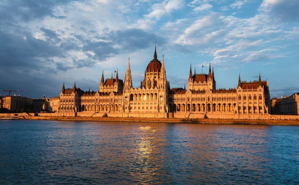  Parlamento di Budapest