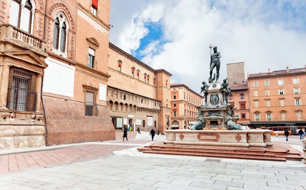 Piazza Maggiore da visitare a Bologna
