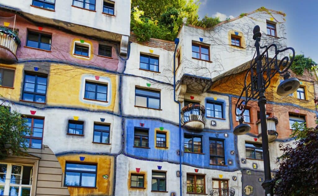 Hundertwasserhaus case colorate vienna