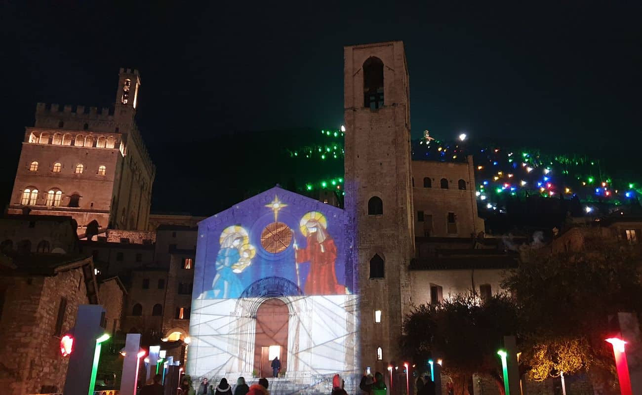 Natale a Gubbio: 10 cose da fare e vedere tra alberi, presepi e mercatini