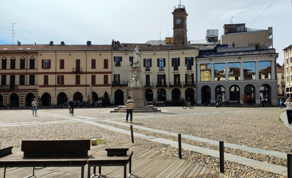 Piazza Cavour, Alessandria