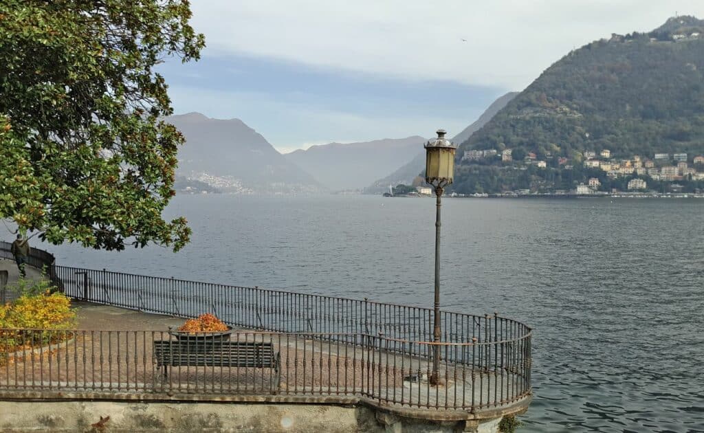 Panorama sul Lungo Lago di Como