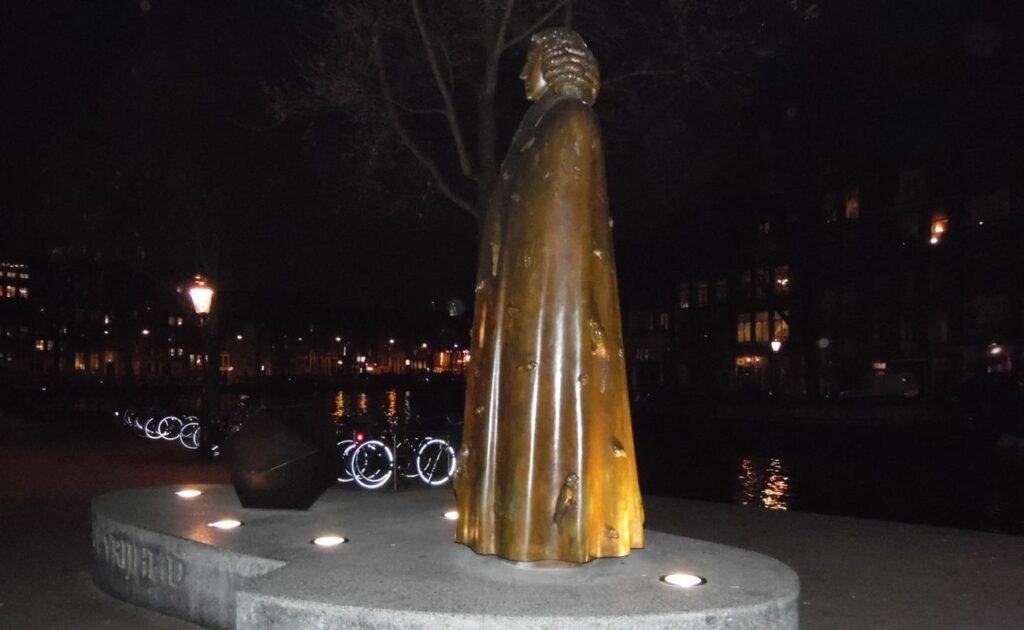 Statua di Baruch Spinoza, Amsterdam
